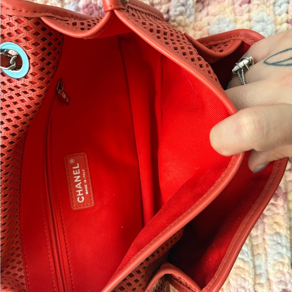 Chanel Red Perforated Leather Shoulder Bag - Picture 2 of 4